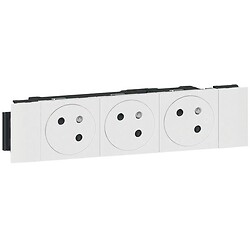 Prise pour goulotte clippage direct programme Mosaic 3x2P+T 6 modules blanc