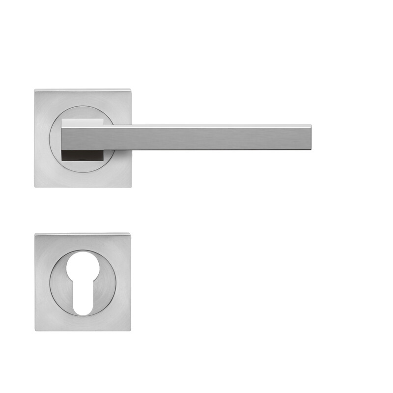 678086_1
